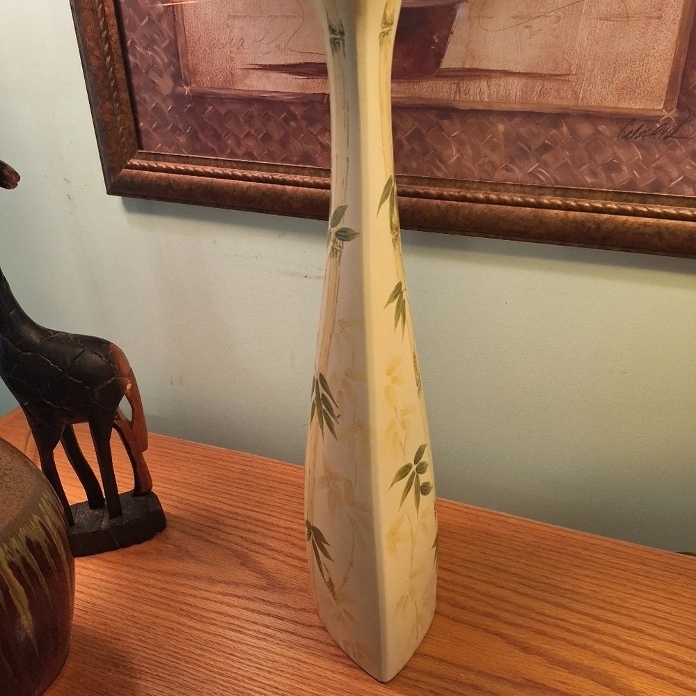Tropical pottery Vase